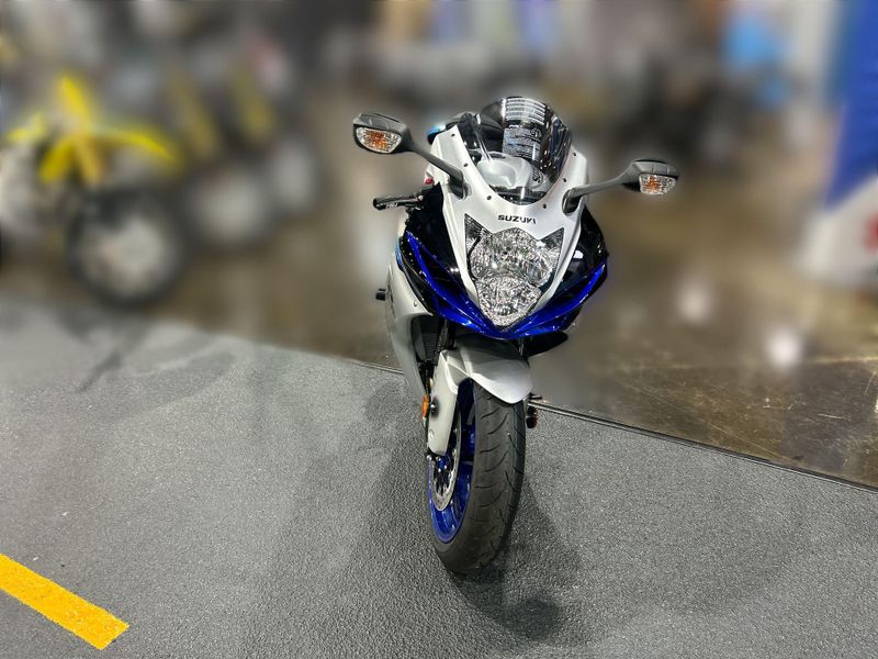 New 2026 Suzuki GSX-R600 Image 26