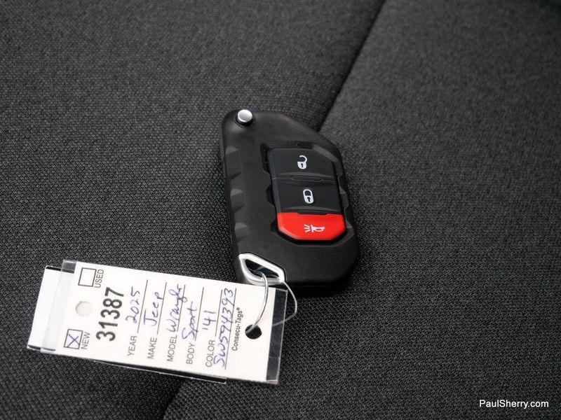2025 Jeep Wrangler 2-door SportImage 35