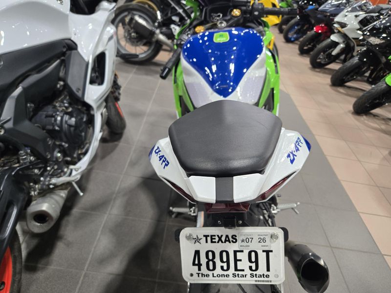 USED 2024 KAWASAKI NINJA ZX4RR ABS Image 9