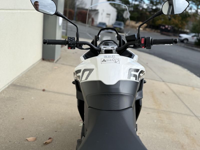 2025 Triumph Tiger Sport 660Image 5