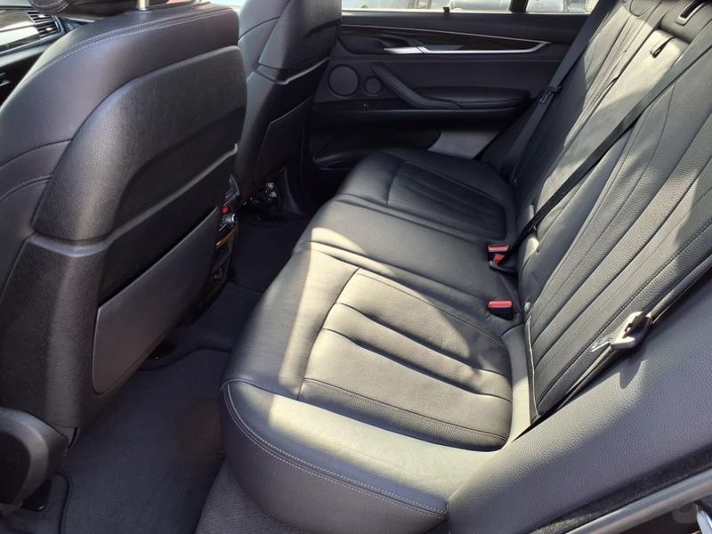 Used 2018 BMW X5 xDrive50iImage 18