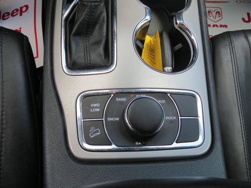 Used 2025 Dodge Durango GT Plus AWD 4dr SUVImage 31