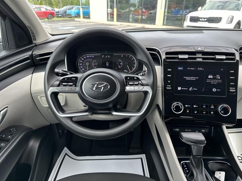 Used 2023 Hyundai Tucson SELImage 26