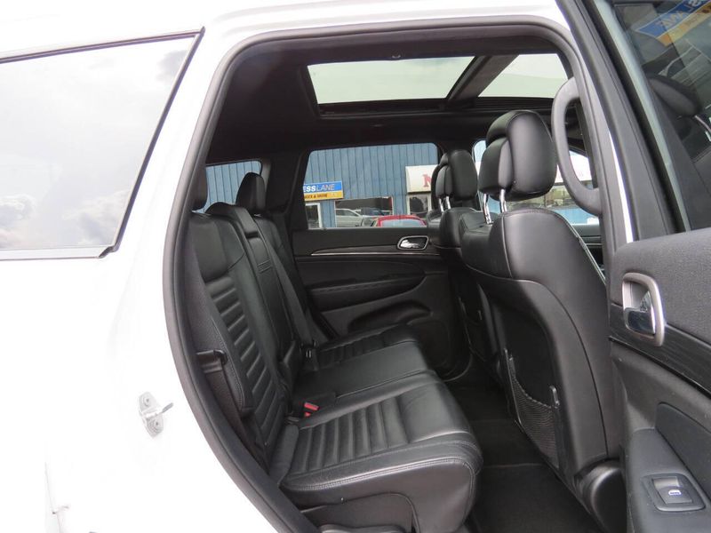 2019 Jeep Grand Cherokee Limited X 4x4 4dr SUVImage 29