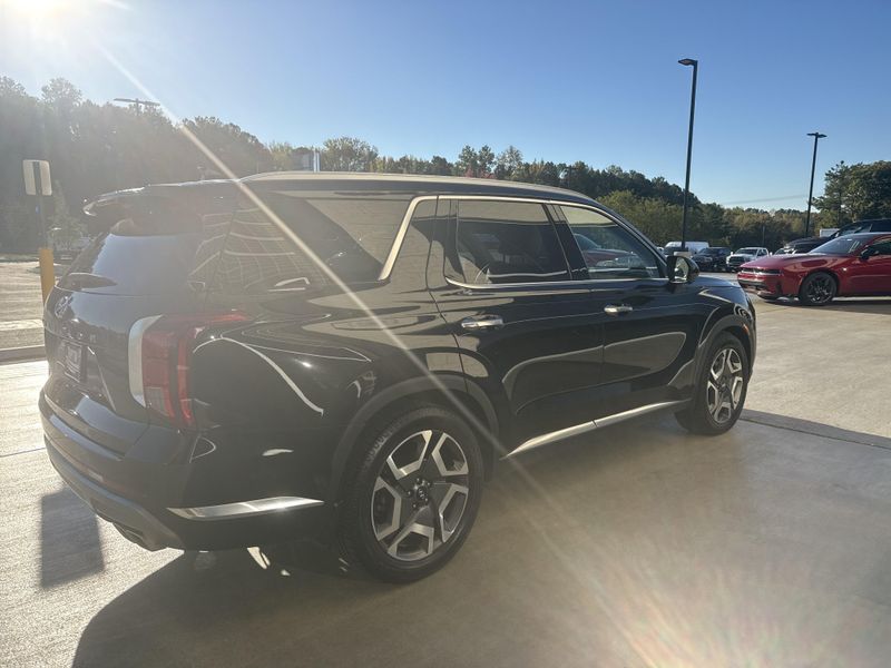 Used 2023 Hyundai Palisade LimitedImage 5