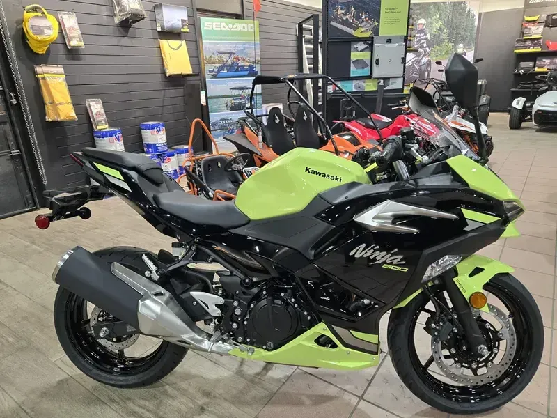 NEW 2026 KAWASAKI NINJA 500 ABS Image 1