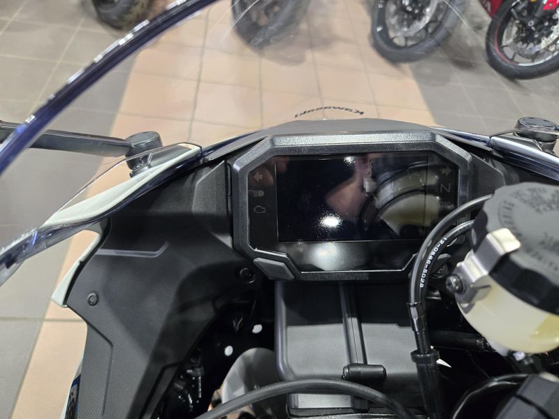 NEW 2026 KAWASAKI NINJA ZX6R ABS Image 21