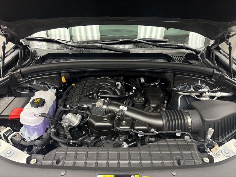 New 2027 Jeep Grand Cherokee L Laredo X 4x4Image 6