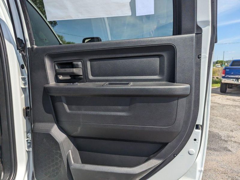 2023 RAM 5500 Chassis Tradesman in a Bright White Clear Coat exterior color and Diesel Gray/Blackinterior. Johnson Dodge 601-693-6343 pixelmotiondemo.com 