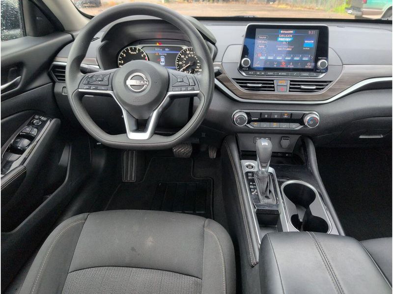 Used 2023 Nissan Altima 2.5 SVImage 31