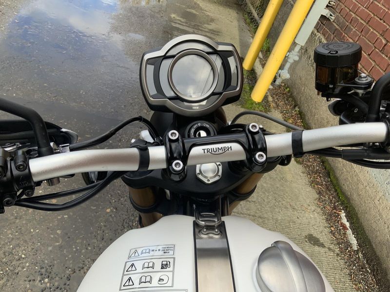 2026 Triumph SCRAMBLER 1200 XE