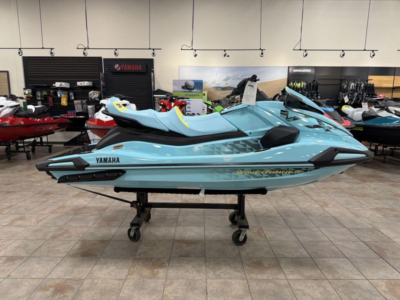 New 2025 Yamaha VX LIMITED HO Image 20