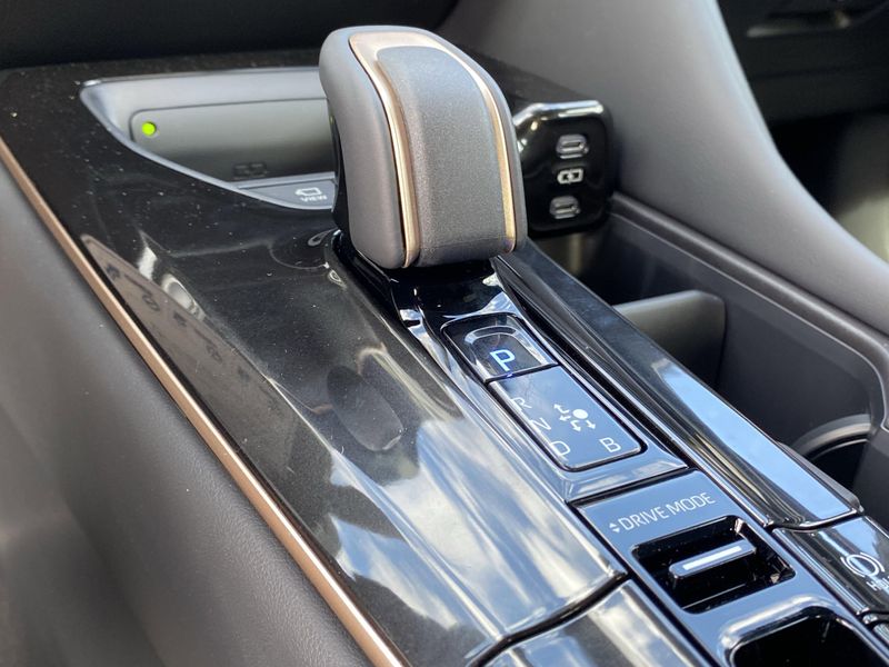 New 2026 Toyota Crown LimitedImage 18