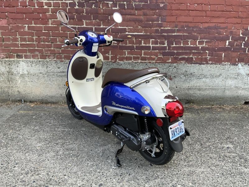 2024 Honda METROPOLITAN 50 