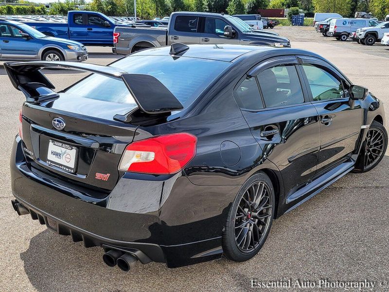 2016 Subaru WRX STI photo 7