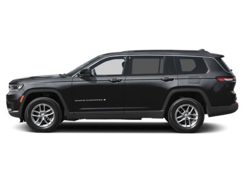 New 2027 Jeep Grand Cherokee Limited ReserveImage 2
