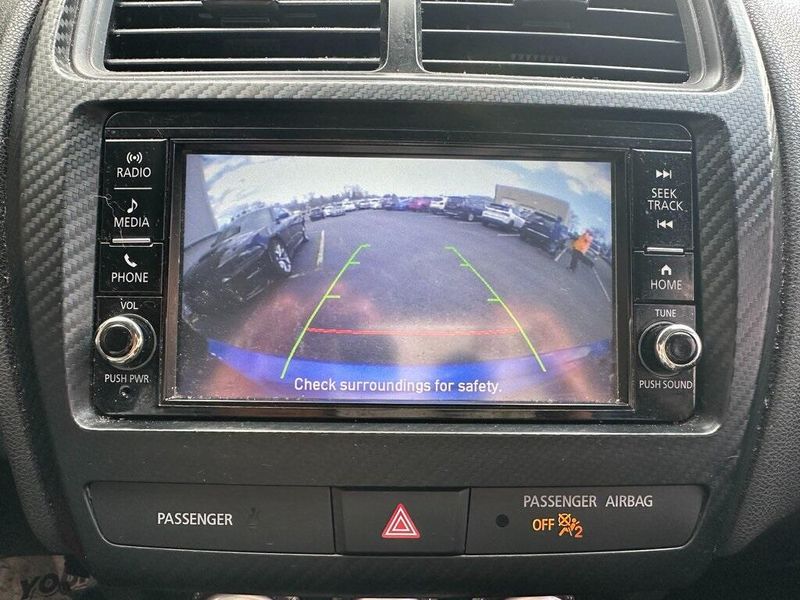2021 Mitsubishi Outlander Sport 2.0 LEImage 5