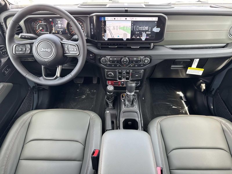 New 2026 Jeep Gladiator Mojave X 4x4
