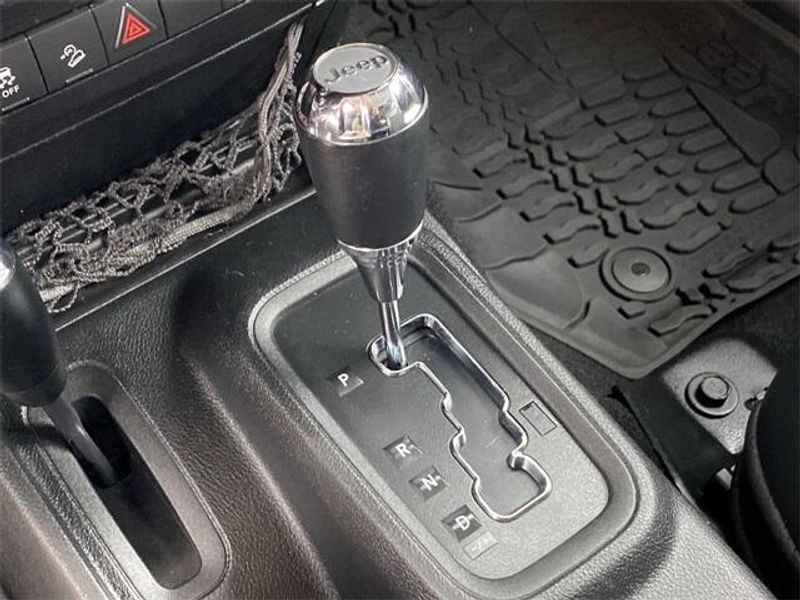 2017 Jeep Wrangler Unlimited 1941 editionImage 27