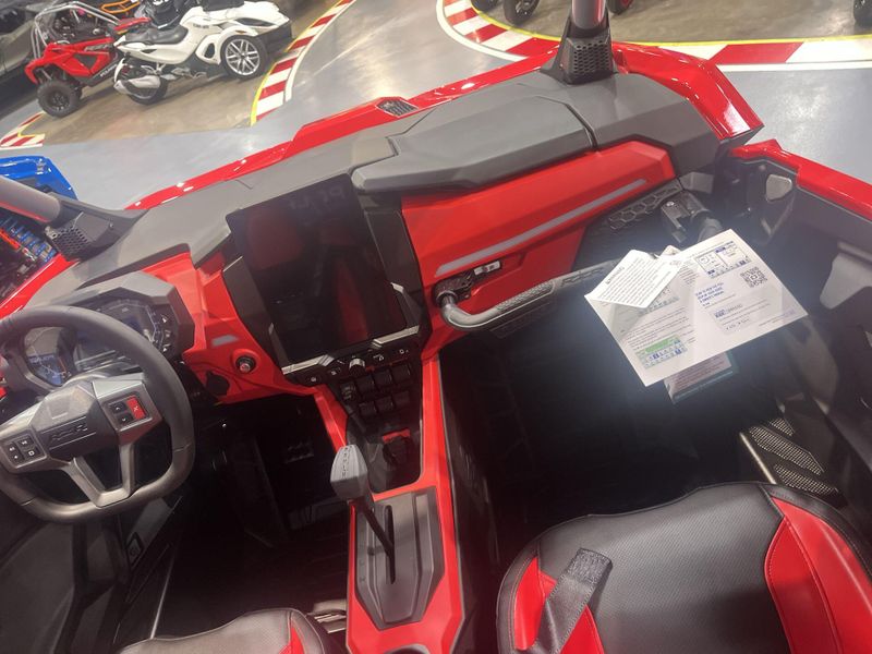 New 2026 Polaris RZR PRO R 4 ULTIMATE Image 11