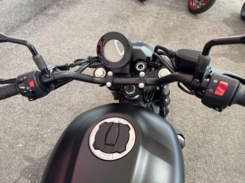 Used 2025 Kawasaki Eliminator ABS Image 16