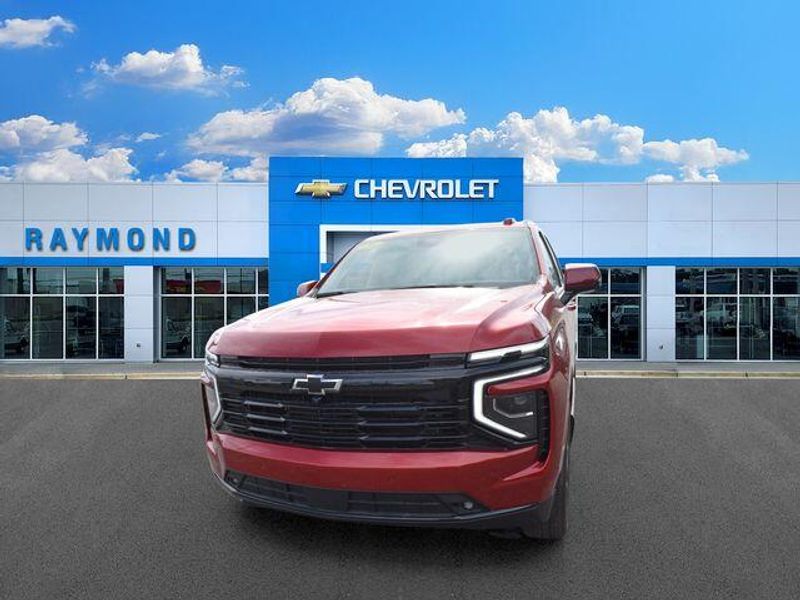 New 2026 Chevrolet Suburban RSTImage 8