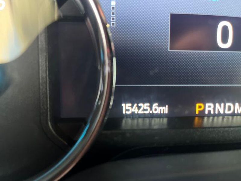 2022 Ford F-350 Lariat photo 3