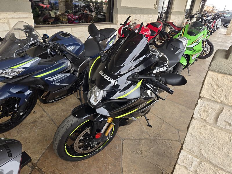USED 2023 SUZUKI GSXR1000R CA Image 3