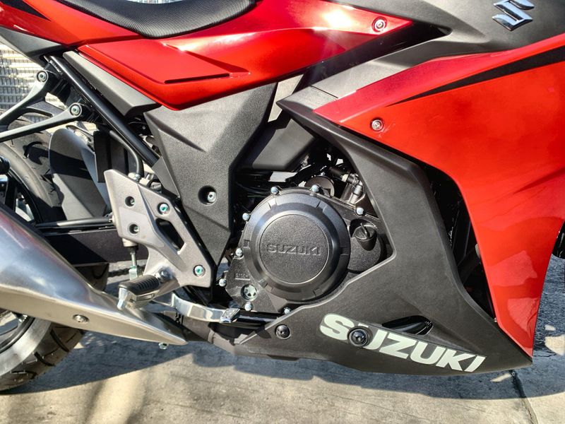 New 2025 Suzuki GSX250R ABS Image 17