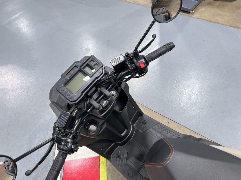 New 2026 Yamaha ZUMA 125 Image 11