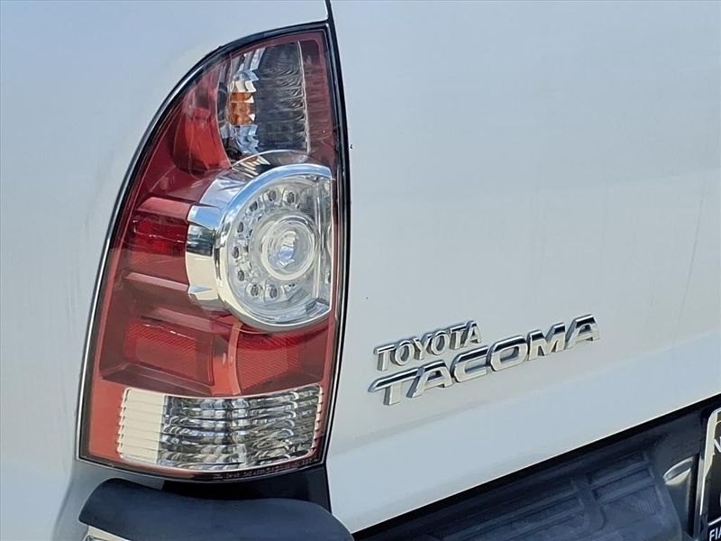 Used 2014 Toyota Tacoma PreRunnerImage 11