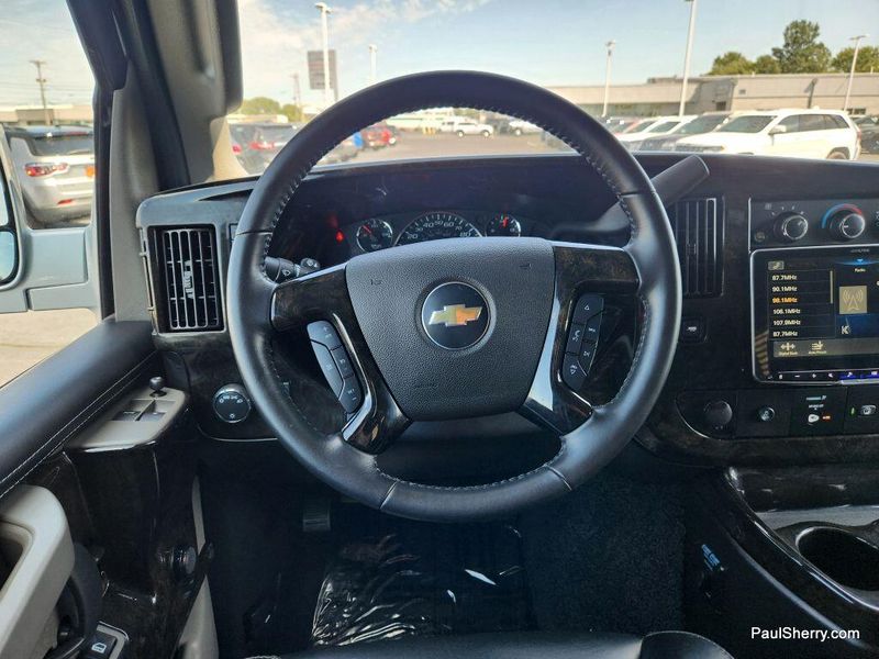 2023 Chevrolet Express 2500 Cargo photo 29