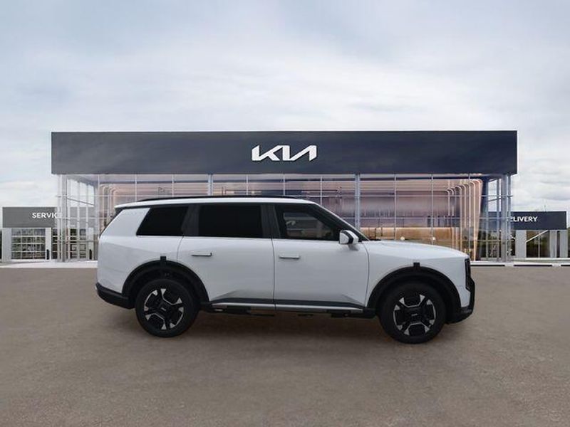 New 2027 Kia Telluride Hybrid EXImage 2