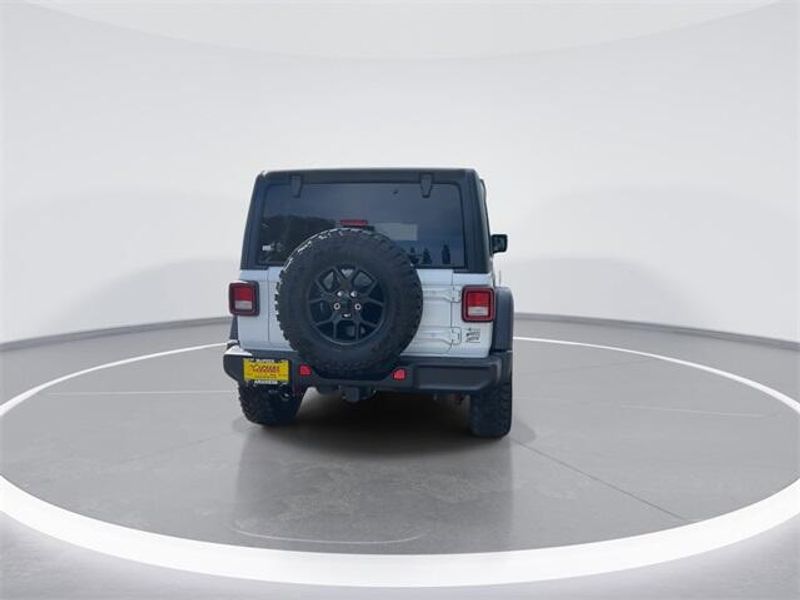 New 2026 Jeep Wrangler 4-door WillysImage 7