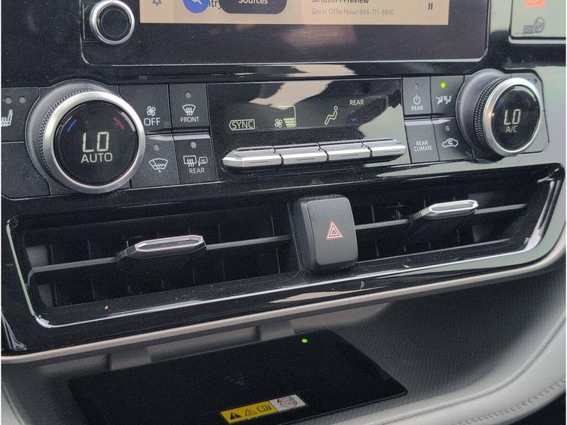 Used 2023 Toyota Highlander XLEImage 16