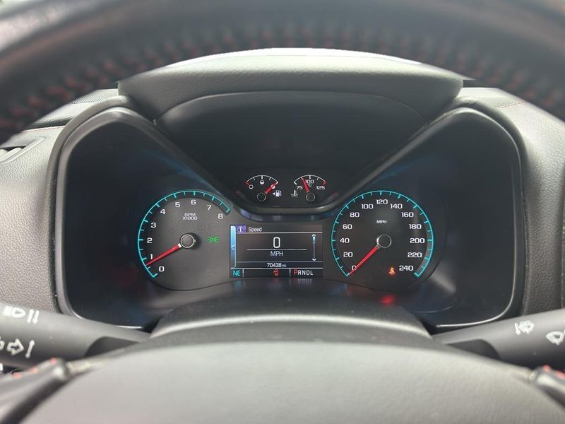 Used 2017 GMC Canyon 4WD SLEImage 8