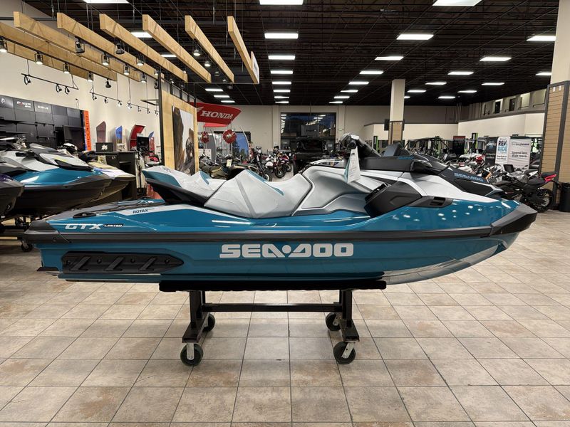 New 2025 Sea-Doo GTX LIMITED 325 (SOUND SYSTEM) Image 10