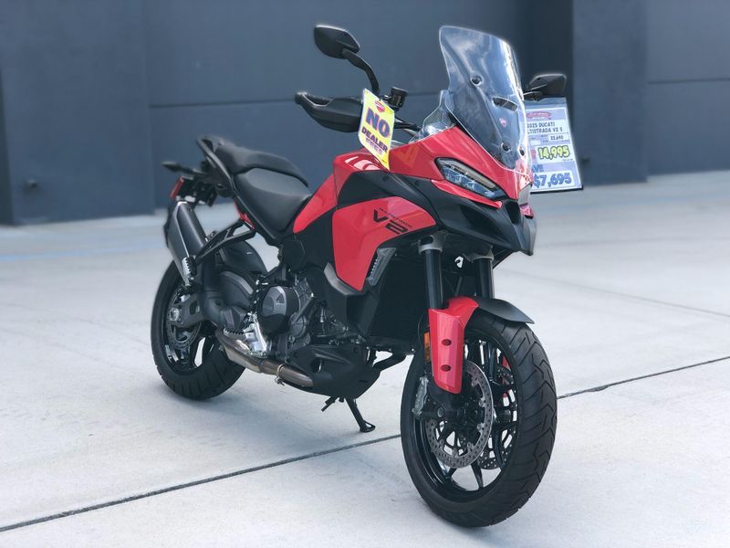 New 2025 Ducati MULTISTRADA V2 S Image 11