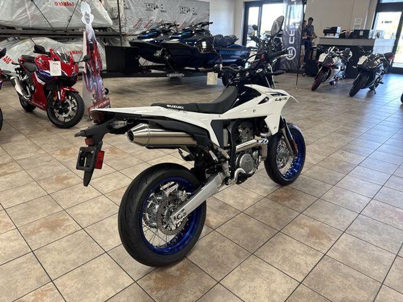 New 2025 Suzuki DR-Z4SM Image 17