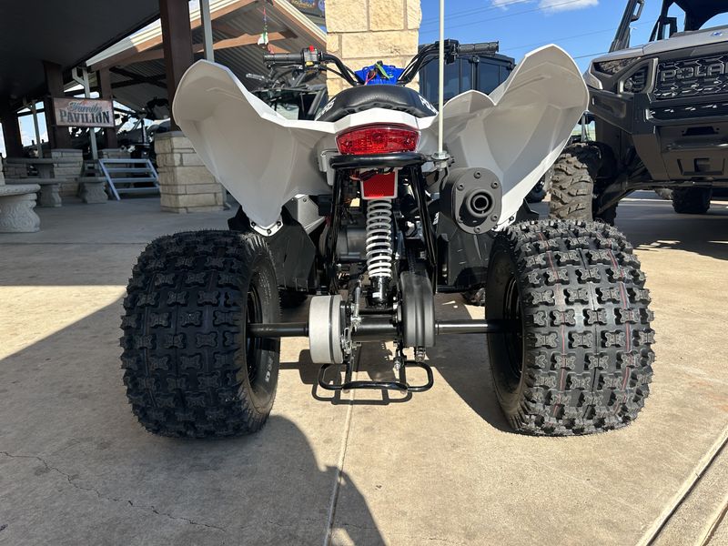 2025 Polaris OUTLAW 110 EFI BRIGHT WHITE AND BLUE Image 3