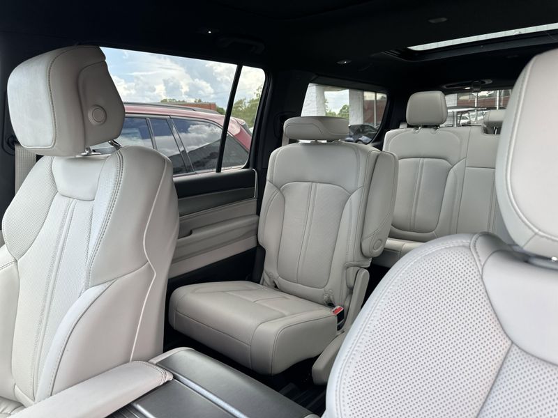 2025 Jeep Wagoneer Series Ii 4x4Image 34
