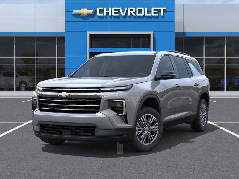 New 2025 Chevrolet Traverse FWD LTImage 6