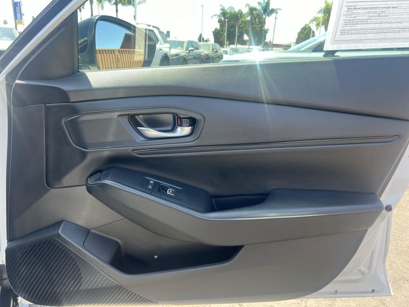 New 2025 Honda Accord Hybrid SportImage 25