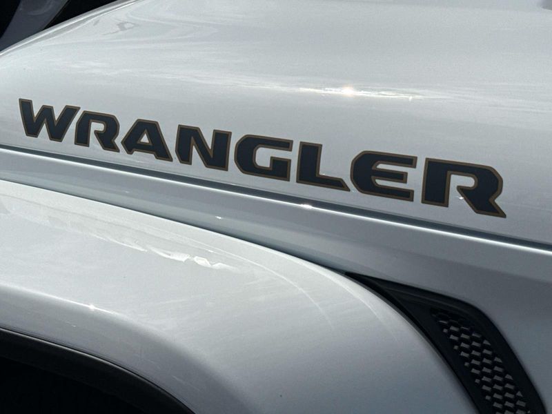New 2026 Jeep Wrangler 4-door 85th Anniversary Edition