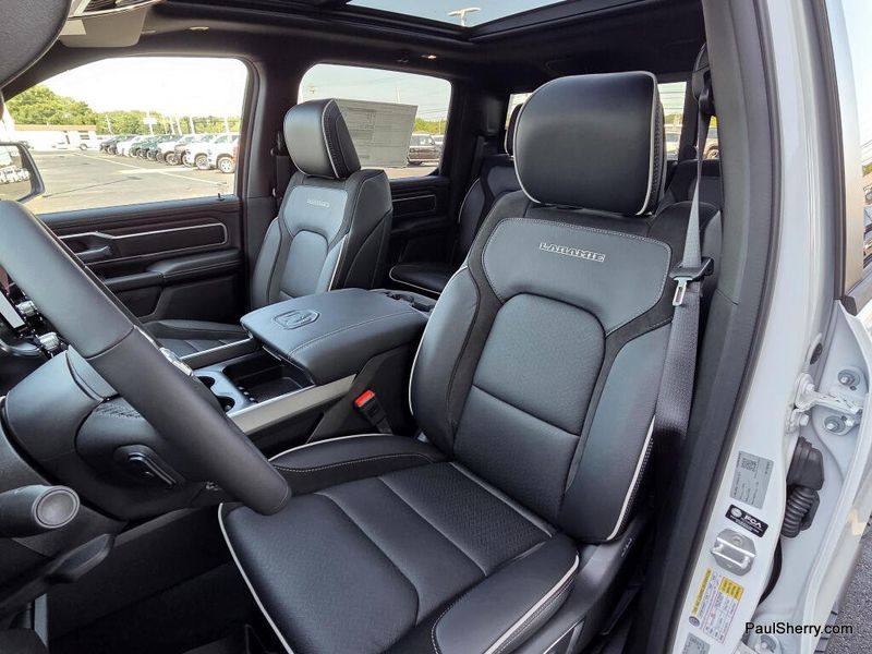 New 2026 RAM 1500 Laramie Crew Cab 4x4 5'7' Box