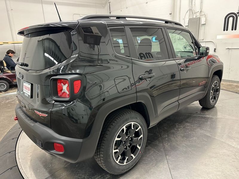 2023 Jeep Renegade Trailhawk 4x4 in a Black Clear Coat exterior color and Blackinterior. Marina Chrysler Dodge Jeep RAM (855) 616-8084 marinadodgeny.com 