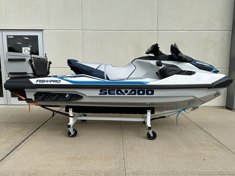 2023 SEA DOO FishPro SPORT 170 with Sound System  iDF  in a White - Gulfstream Blue exterior color. Cross Country Powersports 732-491-2900 crosscountrypowersports.com 