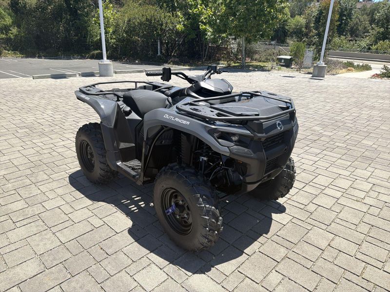 New 2026 Can-Am OUTLANDER 500 Image 11