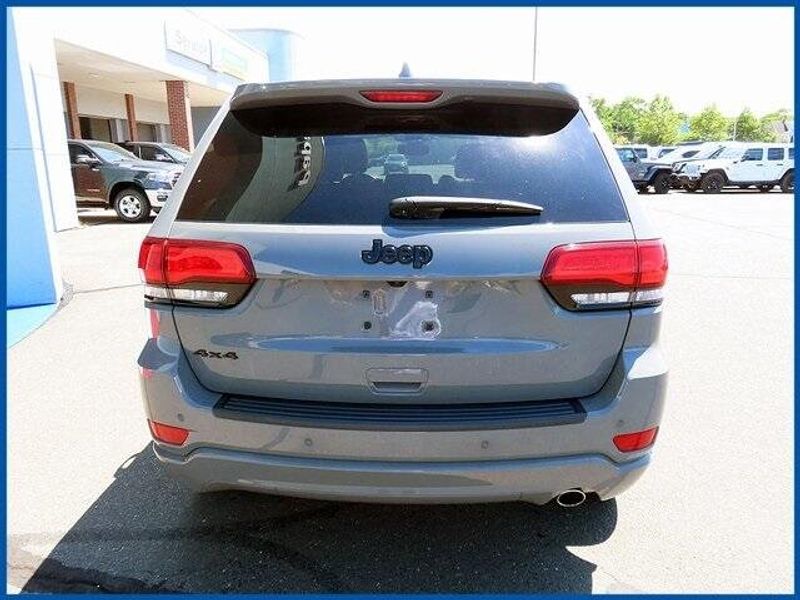 2022 Jeep Grand Cherokee WK Laredo XImage 6