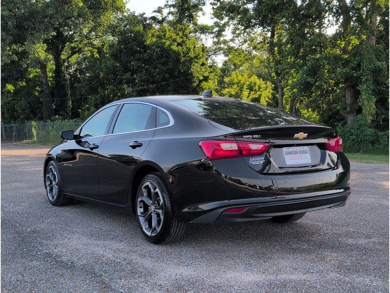 Used 2024 Chevrolet Malibu LTImage 3